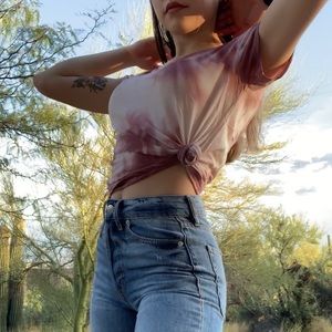 🍇🍇 Brandy Melville tie dye top 🍇🍇